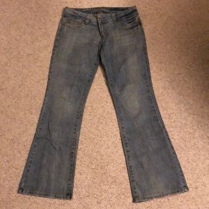 Light wash American Eagle jeans